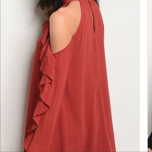 Solid Pleat Ruffle Trim Cold Shoulder Top                  - Picture 3 of 4